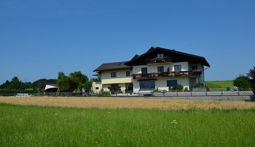 Haus Gruber Hotel Attersee Luaran gambar